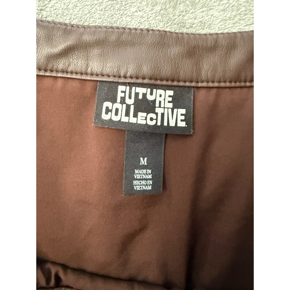 Faux Leather Bubble Mini Skirt - Size Medium - Picture 2 of 6